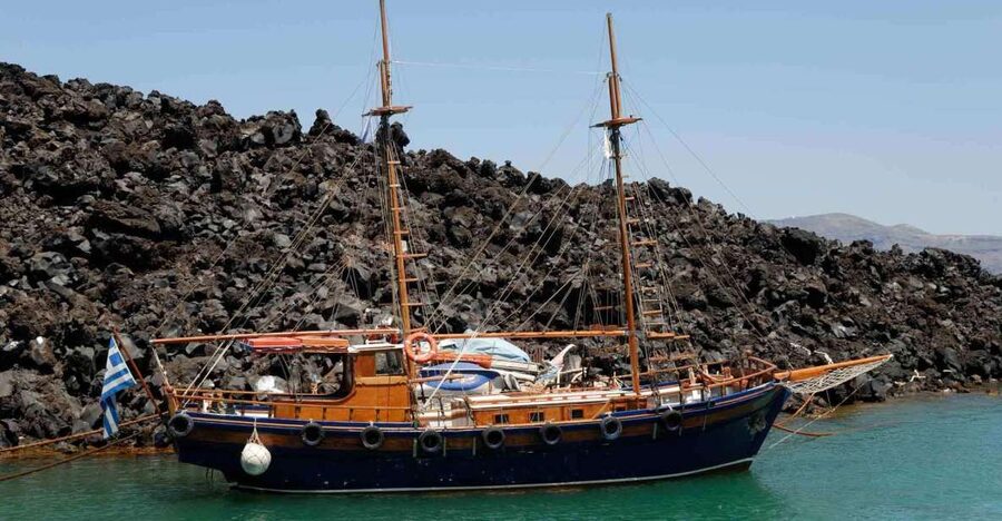 Santorini: Thirassia Islands and Volcano Guided Cruise - Why this cruise is good value at $60
