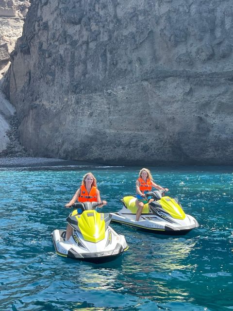 Santorini:Volcanic Beaches Cruise With Jet Ski - What riding the jet ski is like for beginners