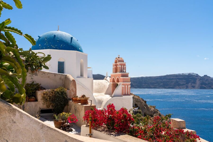 Santorini: Volcanic Islands Cruise with Hot Springs Visit - Thirassia offers a calmer second stop