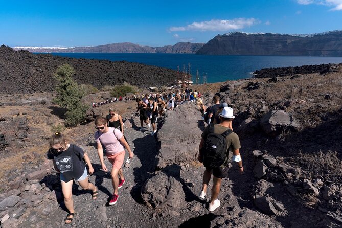 Santorini - Volcano and Hot springs - What makes this three-hour trip worth considering