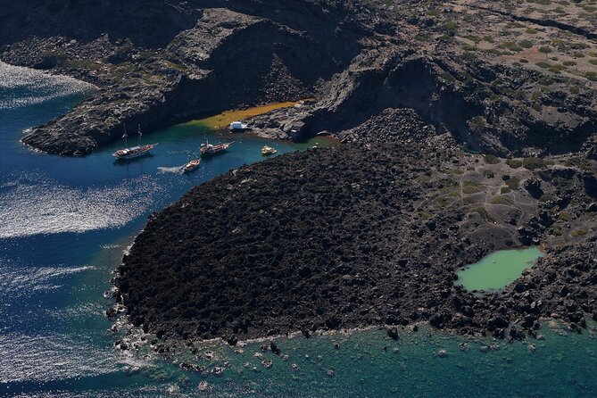 Santorini - Volcano and Hot springs Boat Trip with Bus Transfer - Small details that improve the day