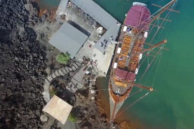 Santorini Volcano Half Day Tour
