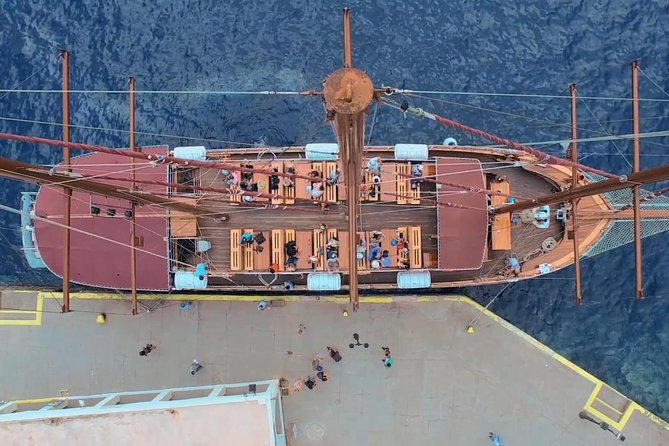 Santorini Volcano Half Day Tour - Who should book this tour?