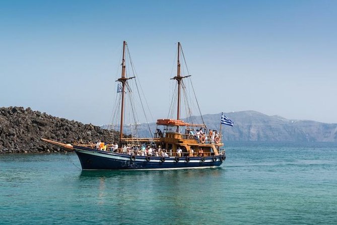 Santorini Volcano Tour - What the boat ride is really like