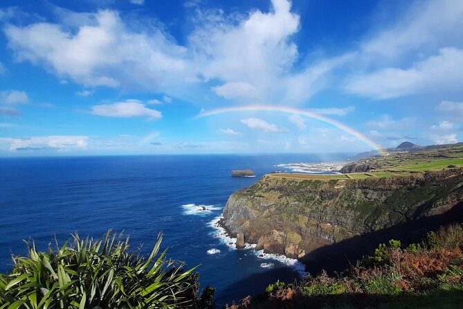 São Miguel Azores: Explore the dramatic crater of Sete Cidades - Starting in Ponta Delgada With a Small Group