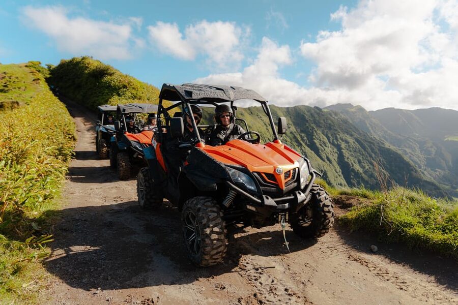 Sao Miguel: Buggy Tour Around Sete Cidades Volcano - The first roads and off-road sections