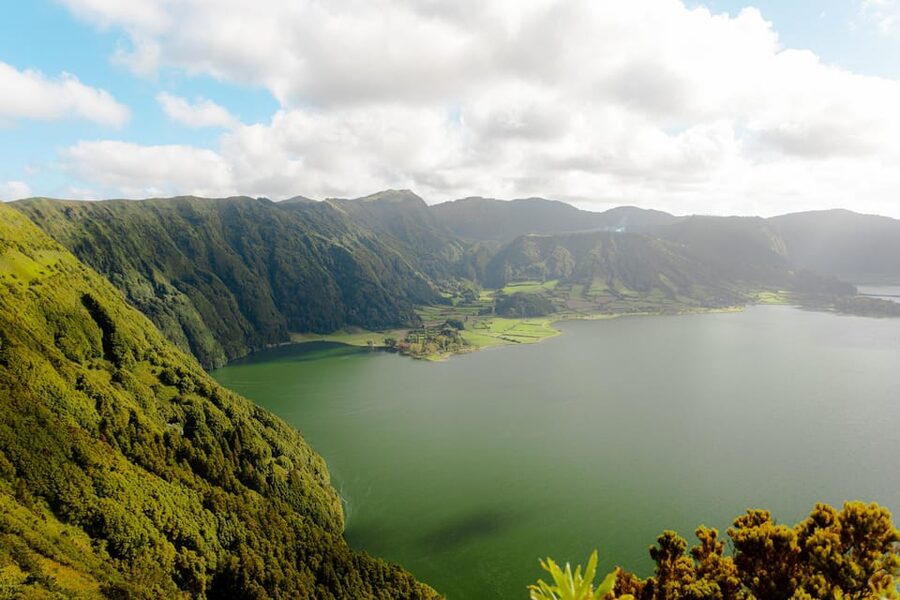Sao Miguel: Buggy Tour Around Sete Cidades Volcano - Getting started at the meeting point