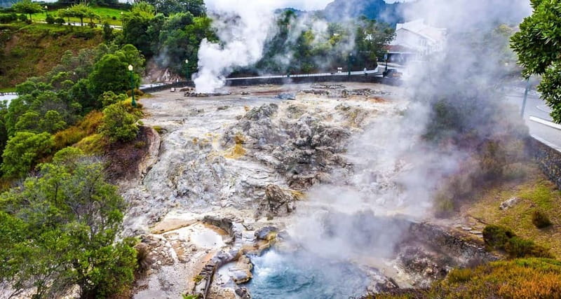 São Miguel: Furnas Volcano & Tea Plantation Tour with Lunch - Why this tour works so well