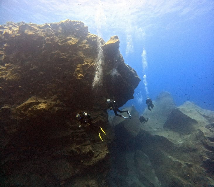 Scuba Diving in the Volcanic Caldera/shorelines of Santorini - Is the $147 price fair?
