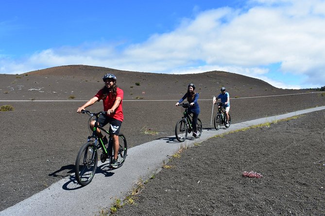 Self-Guided GPS Audio E-Bike Tour Hawaii Volcanoes National Park - Kīlauea Visitor Center and park context