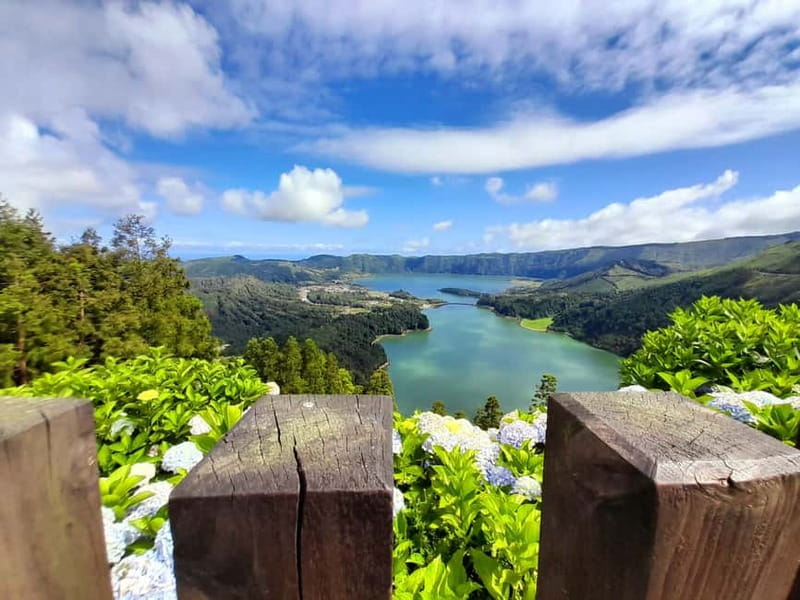 Sete Cidades: Day Tour - Blue & Green Lake and Fire Volcano - Key points to know before you book