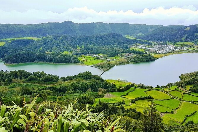 Shore Excursions to the volcano and crater of Lagoa das Sete Cidades - Ponta do Escalvado and São Miguel’s West Coast