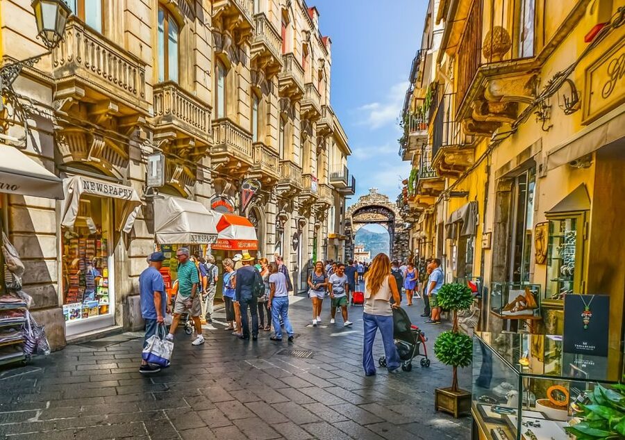 Sicily: Etna Volcano & Taormina Tour - Why combine Etna and Taormina from Palermo?