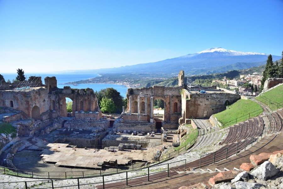 Sicily: Etna Volcano & Taormina Tour - Guides, drivers, and the feel of the day