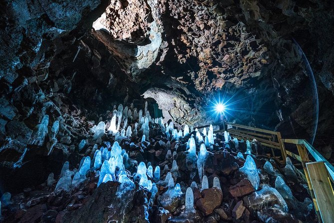 Silver Circle: Lava Cave, Waterfalls & Iceland Horses-Small Group - What makes this Silver Circle day special
