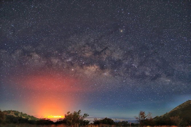 Small Group Big Island Twilight Volcano and Stargazing Tour - Punaluʻu Black Sand Beach and turtle watching