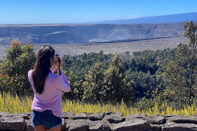 Small Group Big Island Twilight Volcano and Stargazing Tour - Punaluʻu Bake Shop and Hawaiian sweet bread