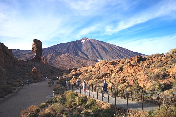 Small Group Teide National Park Volcanic and Forest Wonders - Why a small vehicle works well on Teide