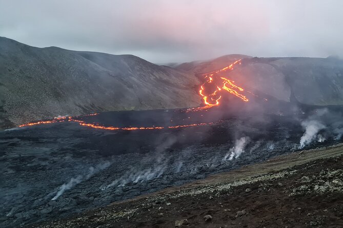 Small Group Volcano Hike with a Professional Geologist - Why Fagradalsfjall feels different