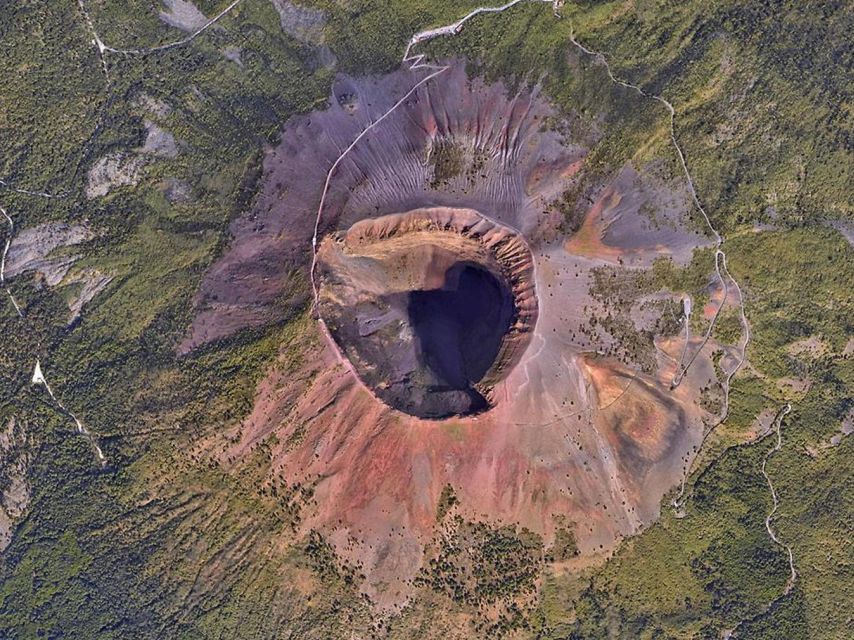 Sorrento: Vesuvius Day Trip with Entry and Lunch - Transportation, guide support, and pace