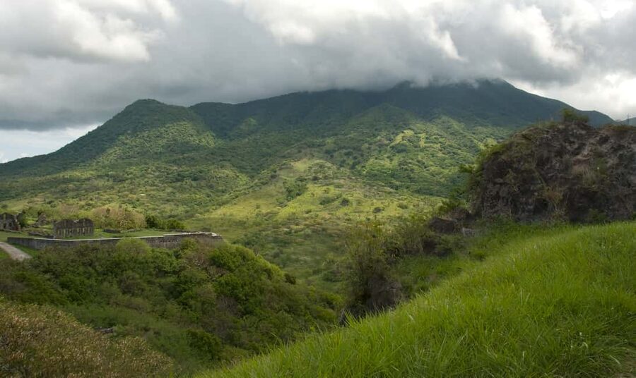 St. Kitts: Volcanic Hike Tour - Into the rainforest and cloud forest