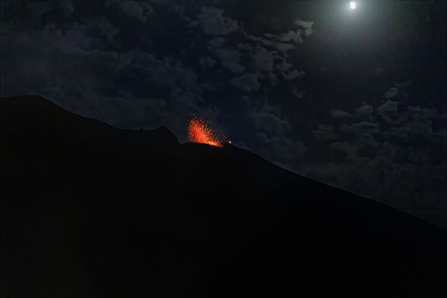 Stromboli: Sunset Trekking at Sciara del Fuoco - Key points to know before booking