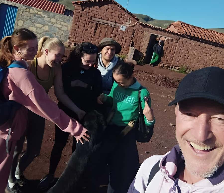 Sucre: 1-Day Trek in the Crater of Maragua and Inca Trails - Jalqa weaving and local culture