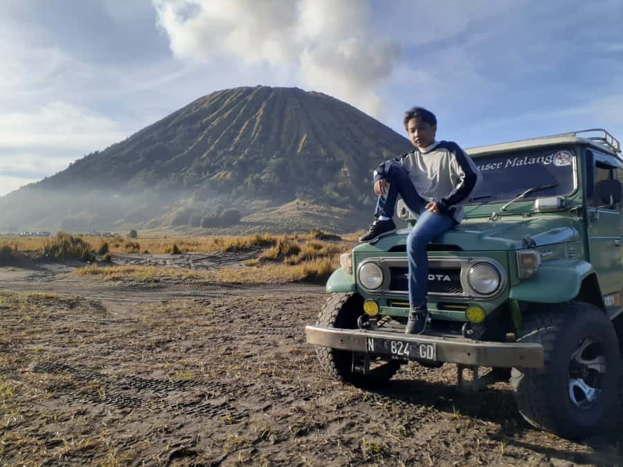 Surabaya: 3-Day Mount Bromo & Ijen Crater Tour - Day 2: Pananjakan sunrise and Mount Bromo