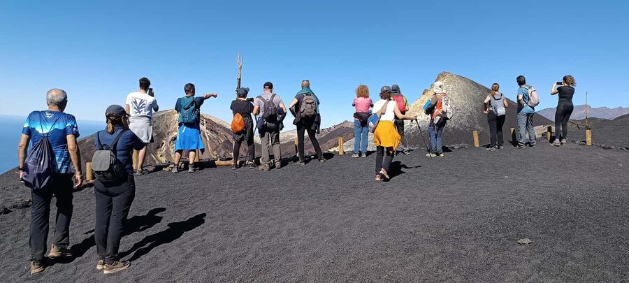 Tajogaite Volcano: the official route with a certified local guide - Key points at a glance