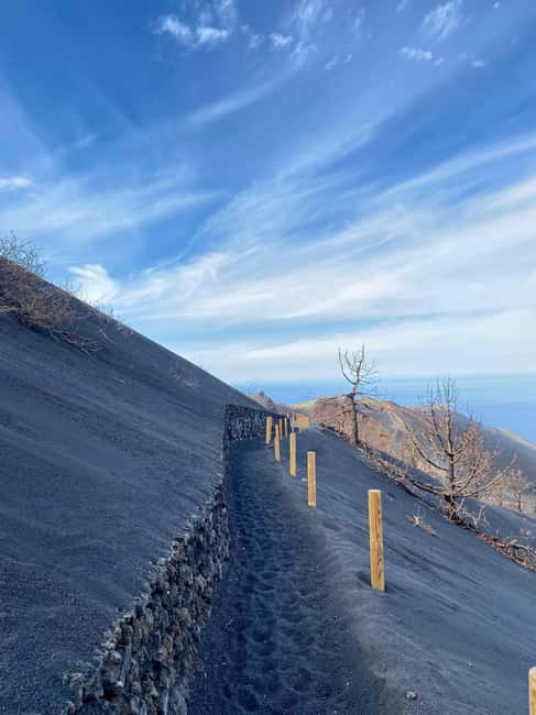Tajogaite Volcano: the official route with a certified local guide - What the guide adds to the walk