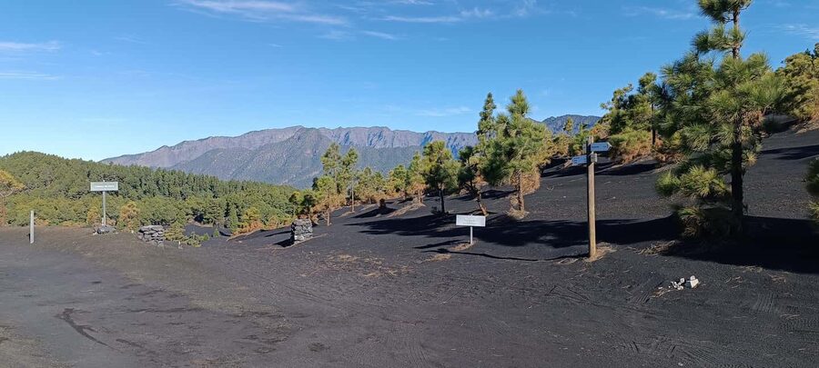 Tajogaite Volcano: the official route with a certified local guide - FAQ