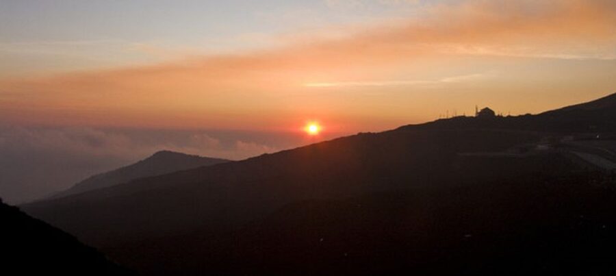 Taormina: Mount Etna Sunset Tour with Cave Visit and Tasting - The 1.5-hour ride from Taormina to Etna