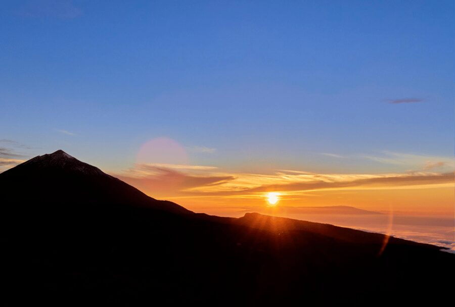 Teide: Guided Sunset & Stargazing Tour by Night with Dinner - Teide National Park gives you two hours for views and photos