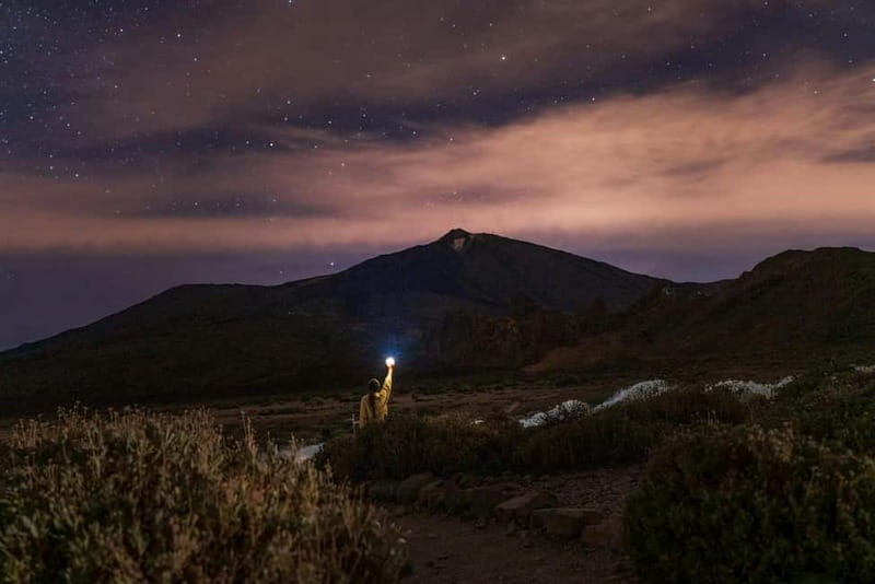 Teide: Small Group Sunset Adventure with Picnic & Stargazing - What to wear and bring