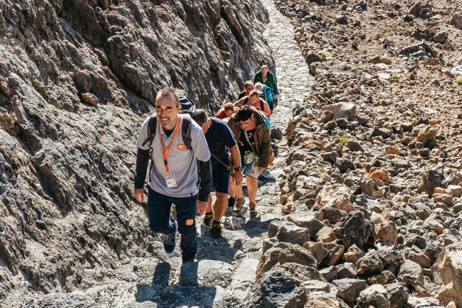 Tenerife: Mount Teide Summit Hiking Adventure with Cable Car - What the guides add to the day