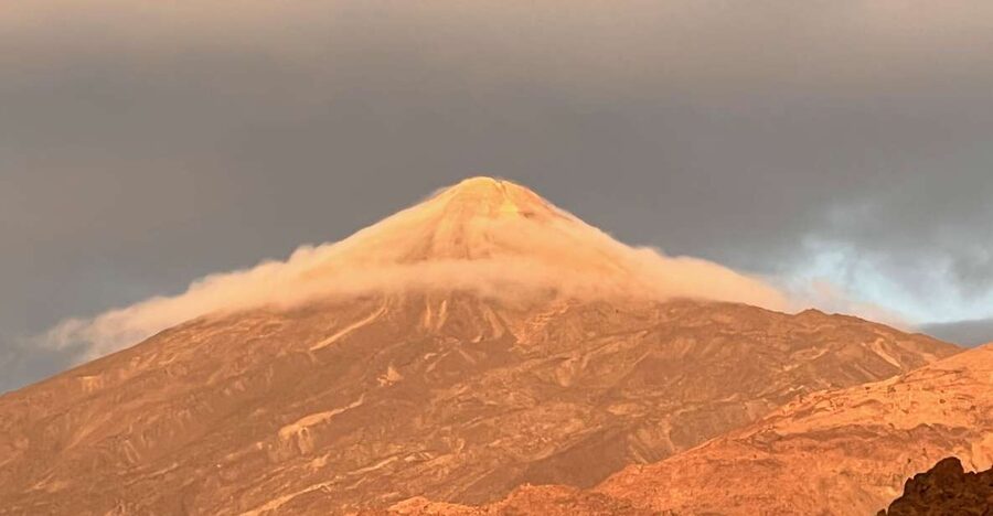 Tenerife: Private VIP Tour Teide National Park - Sea of clouds, lava flows, and views of three islands