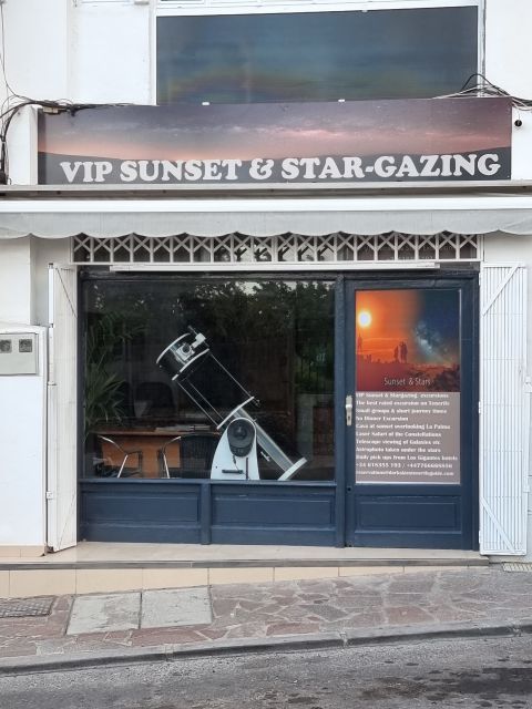 Tenerife: Sunset and Stargazing at Teide National Park - Cava, clouds, and changing evening light
