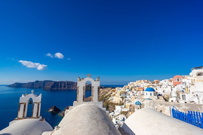 Terroir Santorini – Volcanic Heritage & Wine Experience - Red Beach and the force of the volcano
