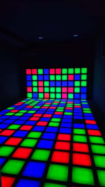 The Floor is Lava in Tirana Escape Room - Practical strengths and limitations