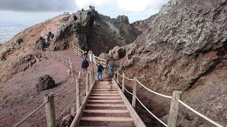 TICKET VESUVIUS SKIP THE LINE WITH SUPPORT ASSISTANCE - What you are really buying for $23