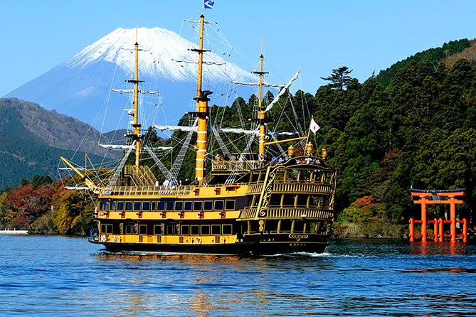 Tokyo: Hakone Fuji Day Tour w/ Cruise, Cable Car, Volcano - The Hakone Ropeway over volcanic country