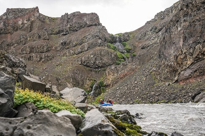 Top-Rated Family Rafting-Warm Drysuits, Volcanic Canyon, Epic Fun - How the $187.53 price holds up