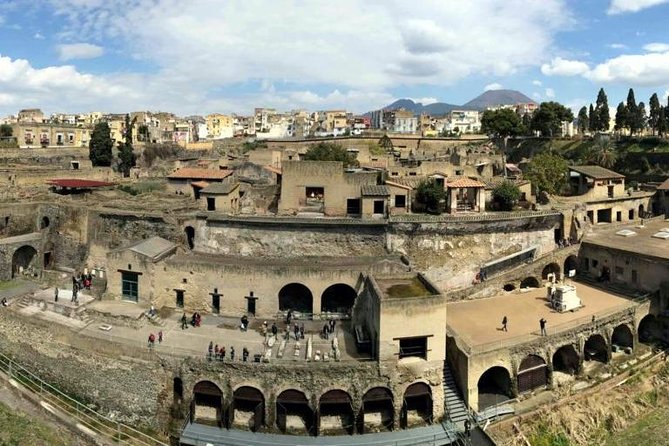 Tour of Mt. Vesuvius+Pompeii+Herculaneum (Full Day) - Pompeii in a focused two-hour visit