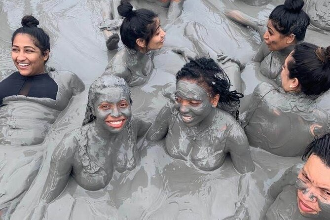 Tour to the Mud Volcano in Cartagena with Lunch - Washing off at the Cienaga