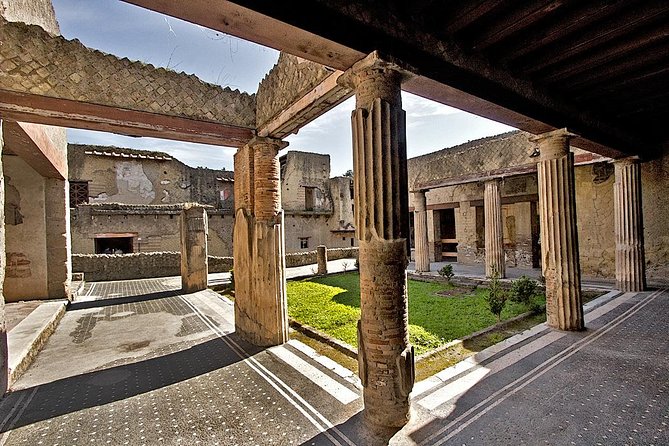 Tramvia Napoli: Transfer to Herculaneum Ruins + Vesuvius - The Naples pickup route