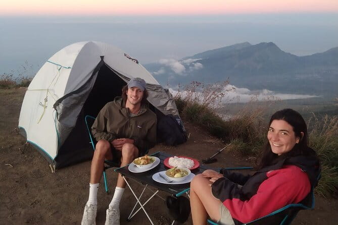 Trekking Mt. Rinjani 2D1N Via Sembalun - Crater Rim - Summit - Day two: Eight hours from Sembalun to the crater rim