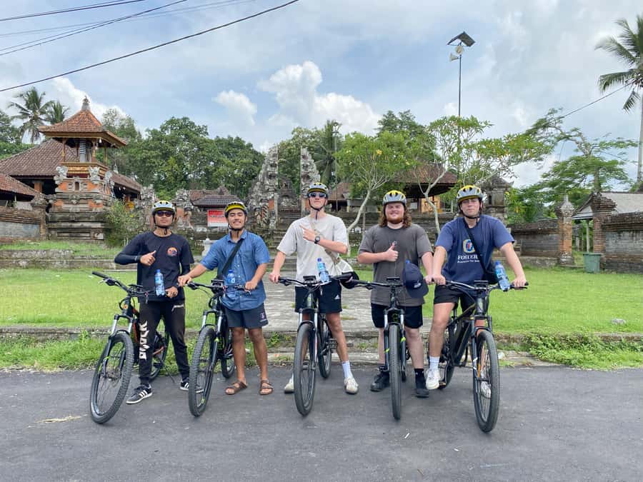 Ubud: Downhill Bike Tour with Rice Fields, Volcano and Meal - Why this tour works so well from Ubud