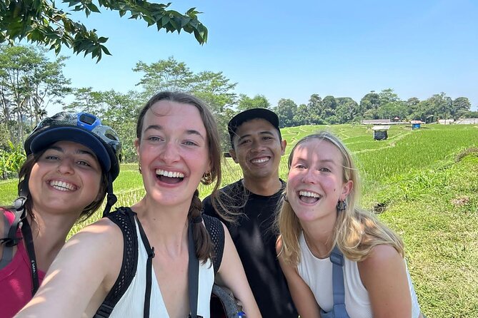 Ubud: Downhill Cycling with Volcano, Rice Terraces, and Meal - Transport, timing, and group size