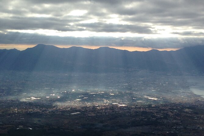 Vesuvius, V.I.P. the only Tour with Volcanological Guide - Should you book the Vesuvius VIP tour?