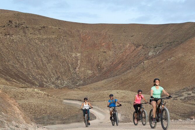 Volcanic Discovery PREMIUM eBike Tour: 35 km - Is $66.52 a fair price?